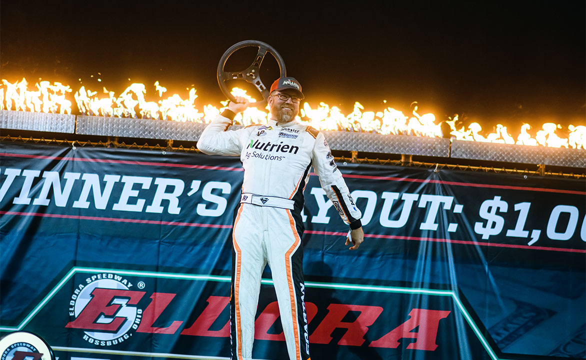 Jonathan Davenport celebrates his Eldora million win