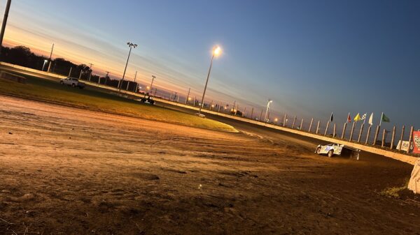 A DIRTcar Late Model drives into a turn at Lincoln Speedway at the DIRTcar Fall Nationals