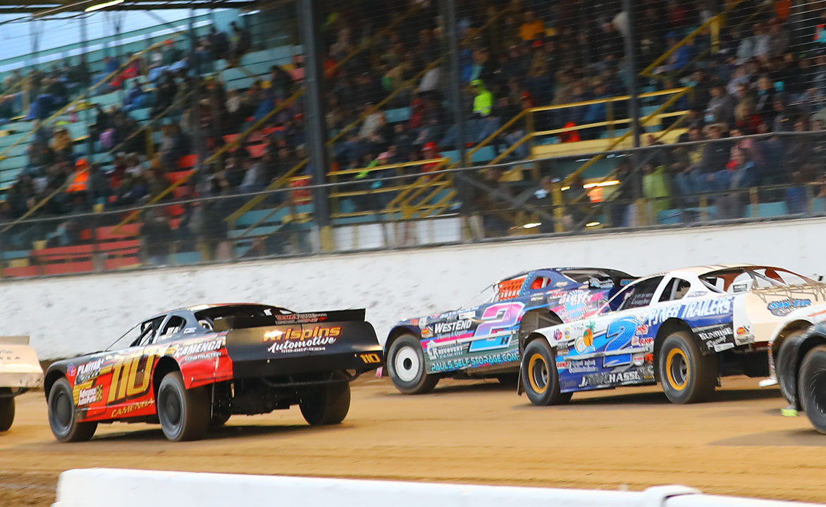 DIRTcar Pro Stock Series at Oswego