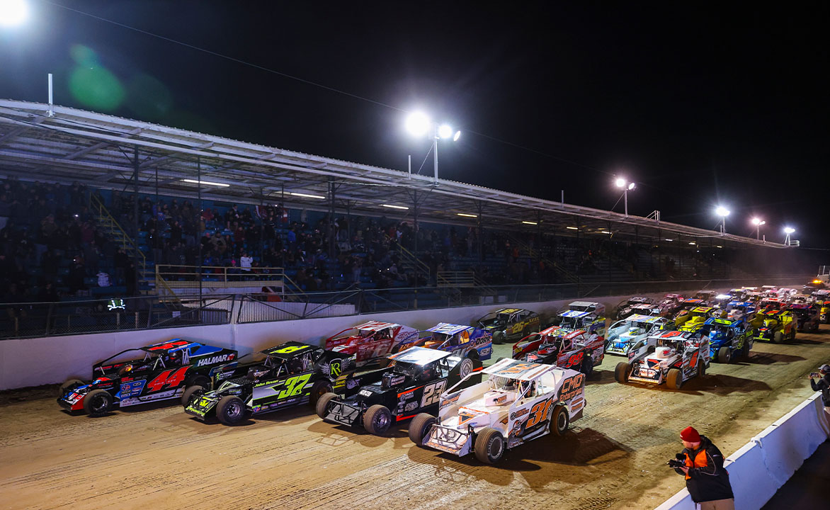 DIRTcar 358 Modified Series 4-wide at Oswego